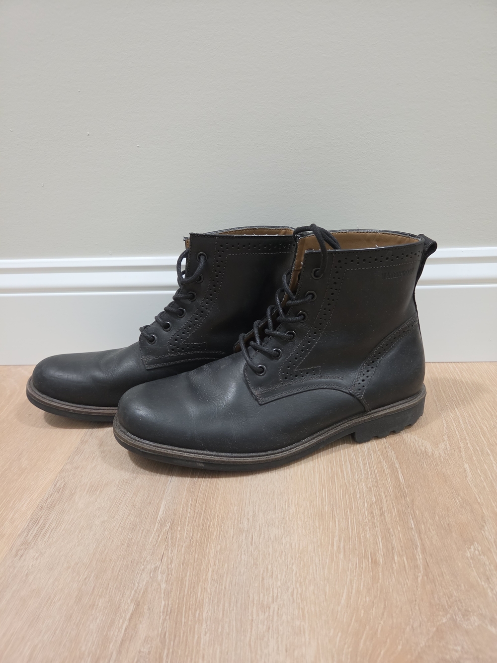 G.H. Bass & Co. Black Leather Chukka Lace-Up Boots